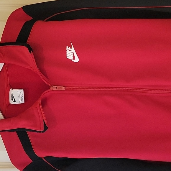 Nike Red and Black Track Jacket - Picture 4 of 15